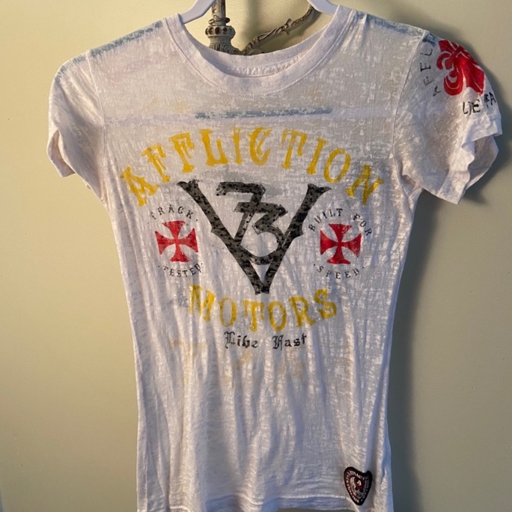 Affliction burnout t shirt